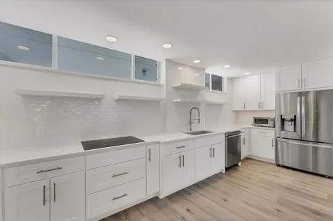 100 Sands Point Road Longboat Key FL 34228