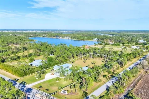 9000 Falcon Court Venice FL 34293