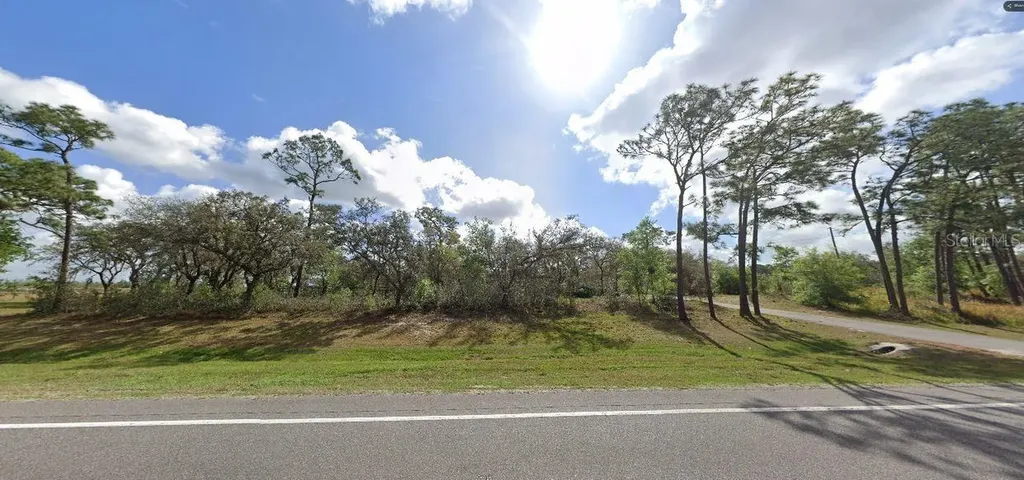 Commonwealth Avenue N Polk City FL 33868