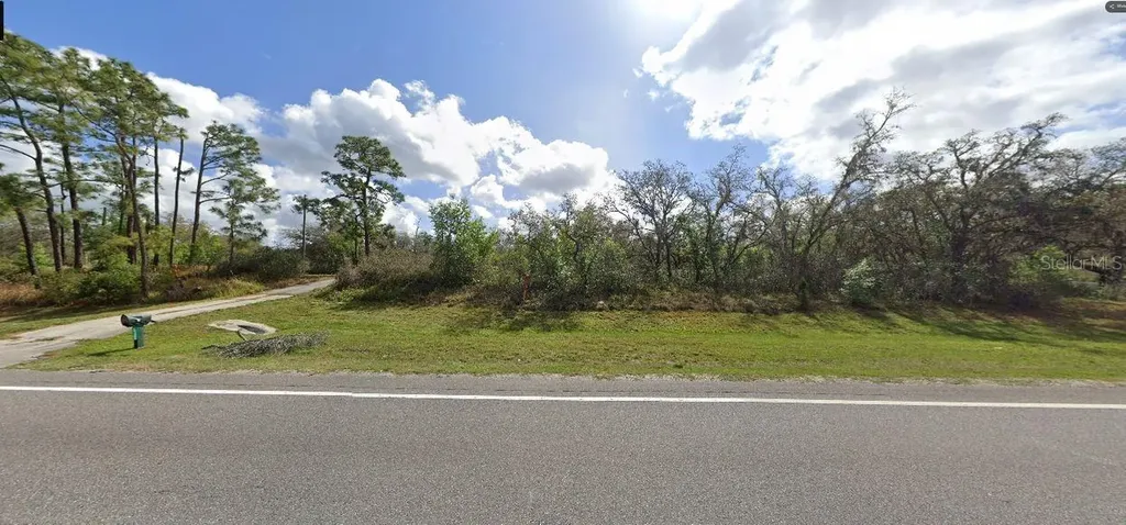 Commonwealth Avenue N Polk City FL 33868