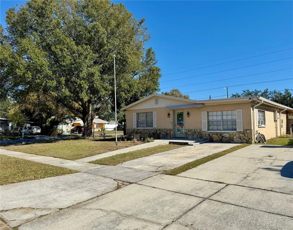4825 Sierra Madre Drive Tampa FL 33634