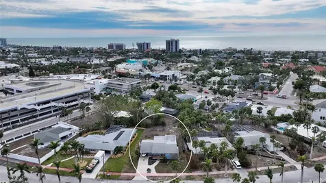 141 N Adams Drive Sarasota FL 34236