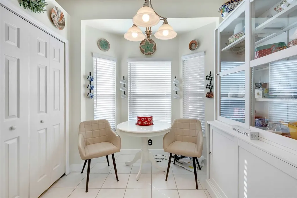 5215 New Brittany Lane Zephyrhills FL 33541