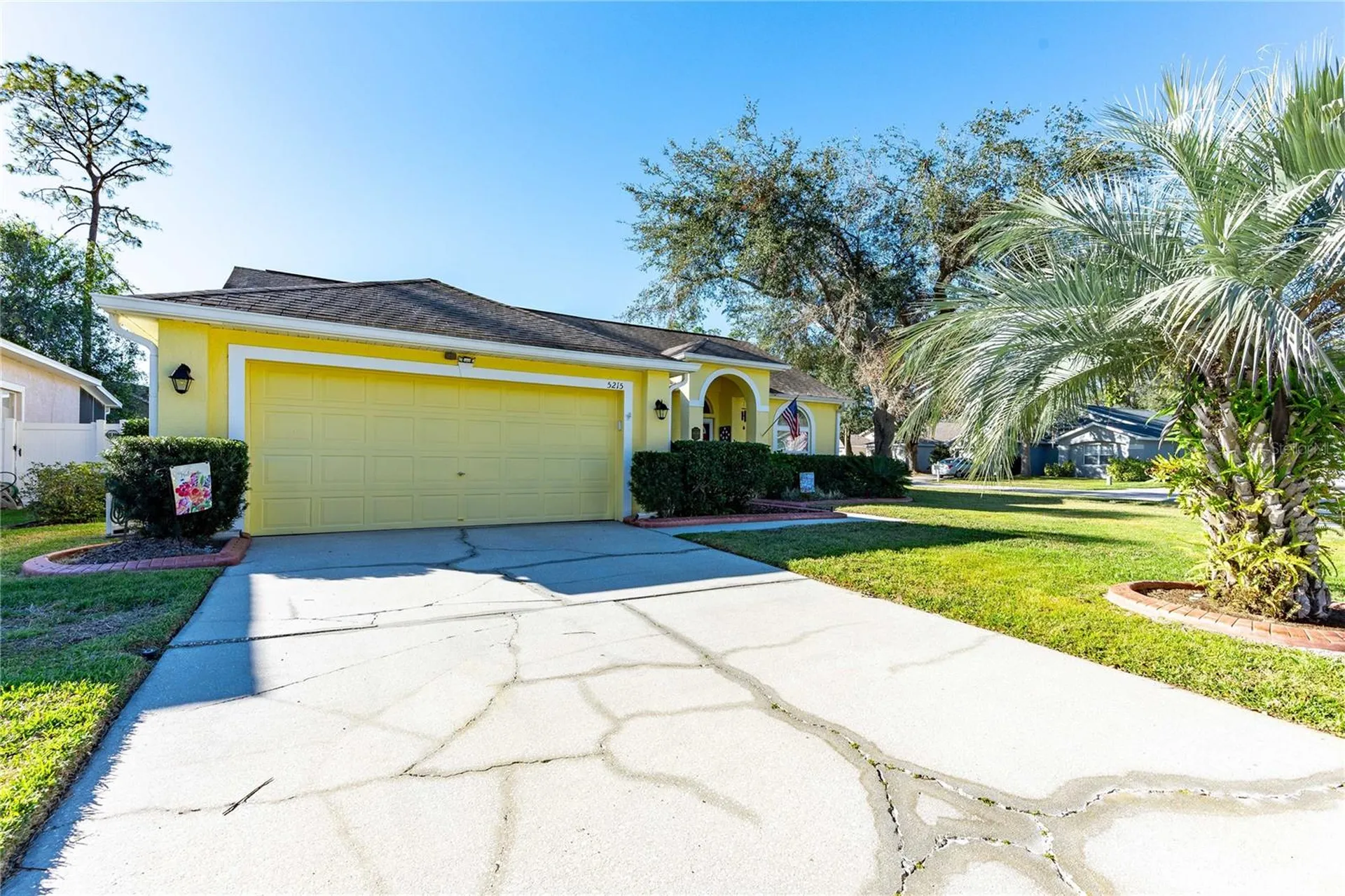 5215 New Brittany Lane Zephyrhills FL 33541