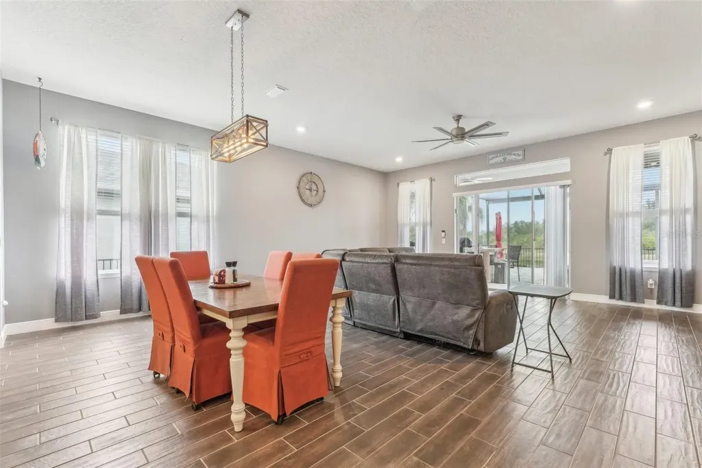 6028 Milestone Drive Apollo Beach FL 33572