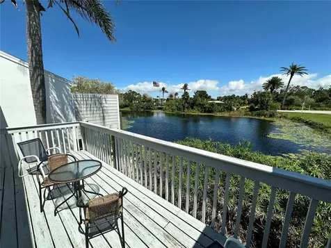 517 Woodstork Circle Bradenton FL 34209