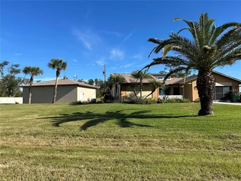 9822 Gulfstream Boulevard Englewood FL 34224
