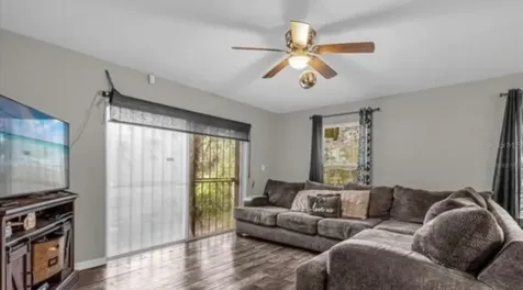 1783 Flores Court Orlando FL 32811