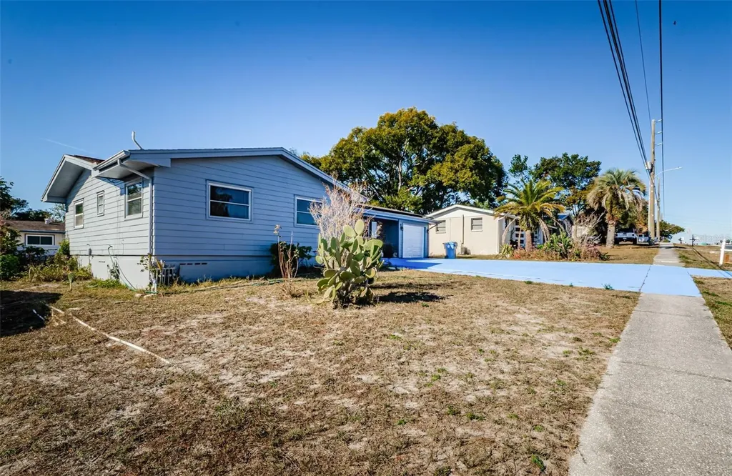 4573 Deltona Boulevard Spring Hill FL 34606