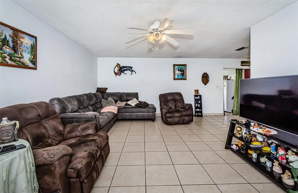 4573 Deltona Boulevard Spring Hill FL 34606