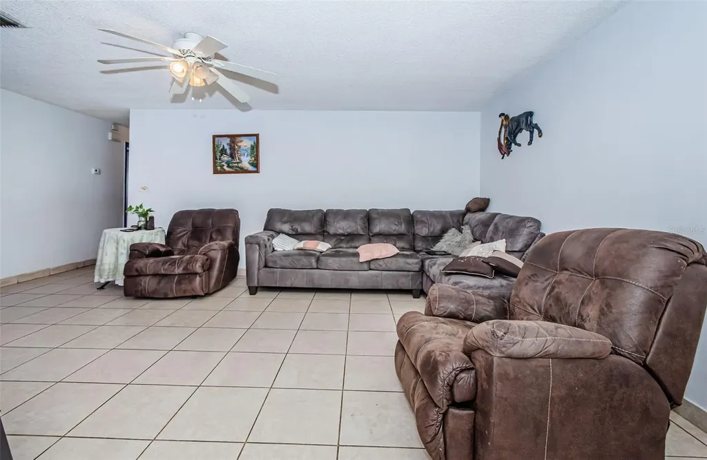 4573 Deltona Boulevard Spring Hill FL 34606