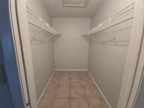 4031 Tumble Wood Trail Tampa FL 33613