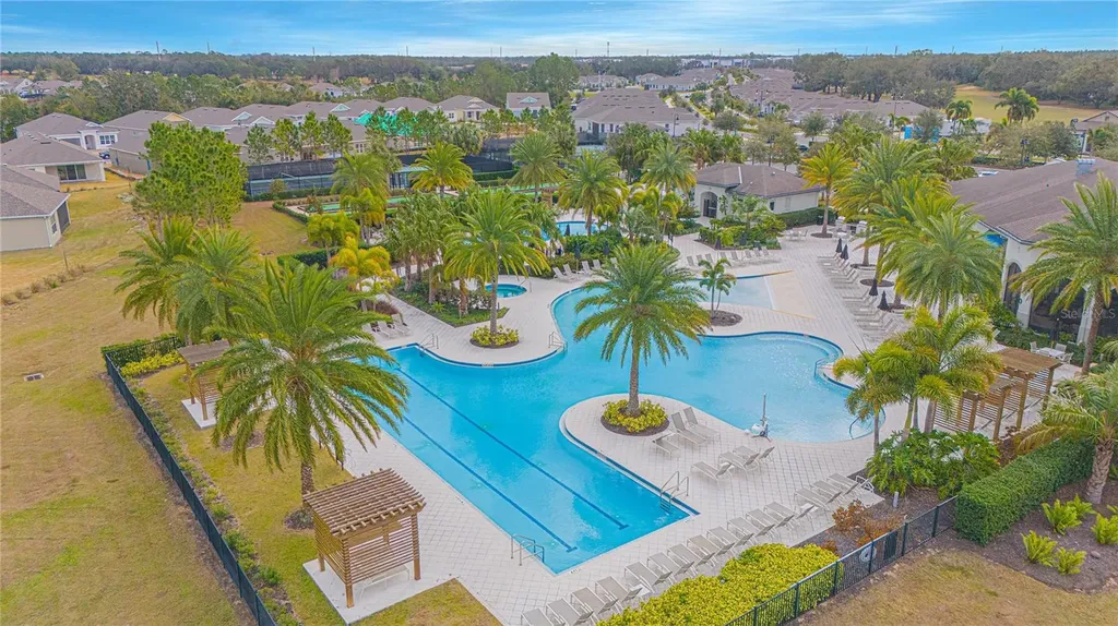 1987 Key Bay Trail Kissimmee FL 34747
