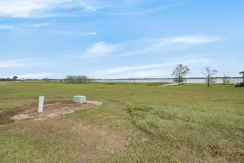 288 Caladium Avenue Lake Alfred FL 33850
