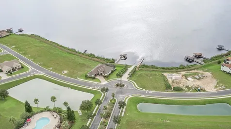 288 Caladium Avenue Lake Alfred FL 33850