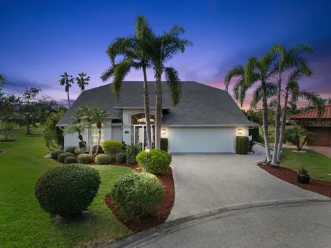 6170 Misty Oaks Drive Sarasota FL 34243
