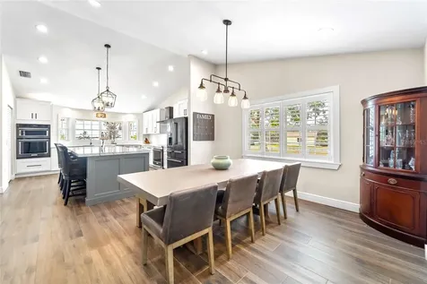 724 Bayshore Drive Terra Ceia FL 34250