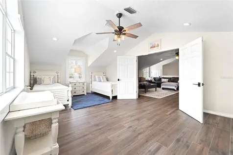 724 Bayshore Drive Terra Ceia FL 34250