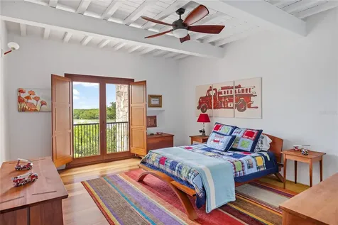 1571 Oceanview Drive St Petersburg FL 33715
