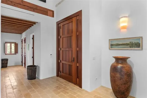 1571 Oceanview Drive St Petersburg FL 33715