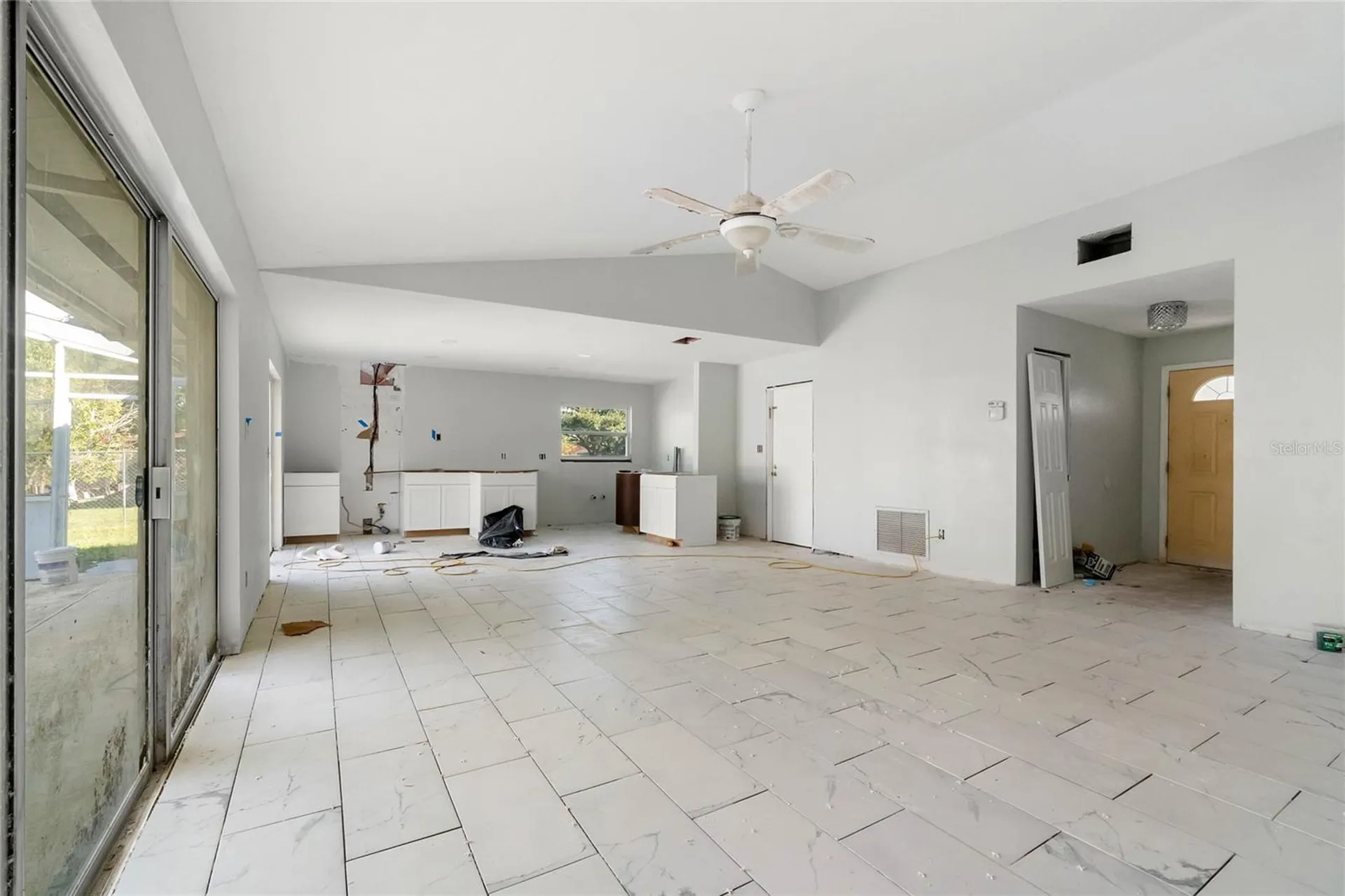 9405 Holbrook Drive Orlando FL 32817