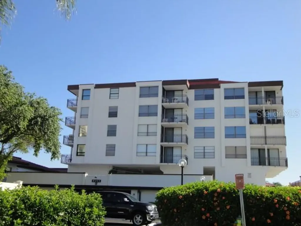6211 Sun Boulevard St Petersburg FL 33715