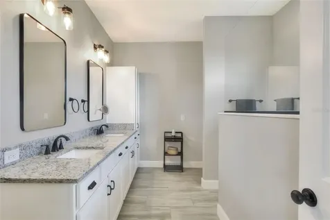 1138 Enclave Court Auburndale FL 33823