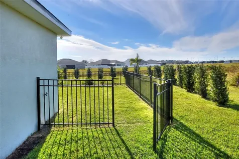 1138 Enclave Court Auburndale FL 33823