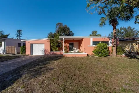 5611 8th Avenue N St Petersburg FL 33710