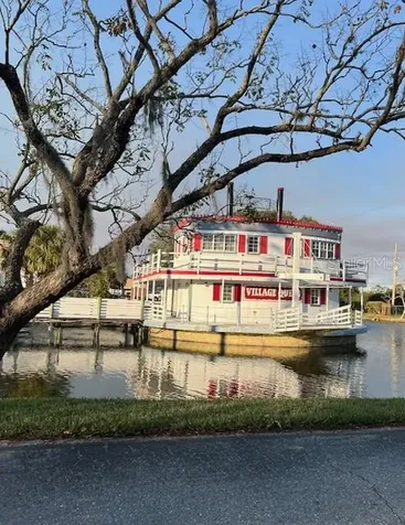 6039 Village Circle Orlando FL 32822