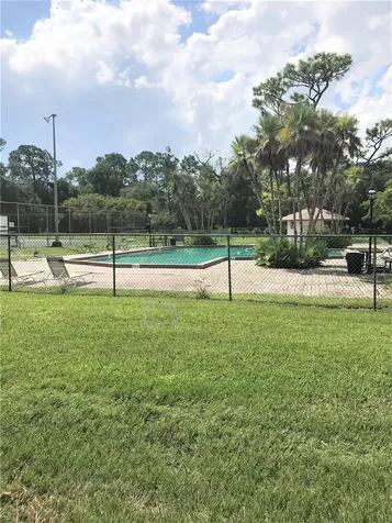 6039 Village Circle Orlando FL 32822