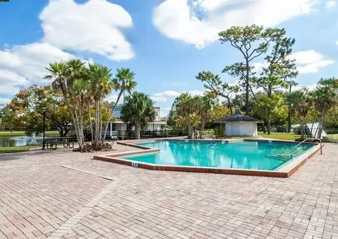 6039 Village Circle Orlando FL 32822