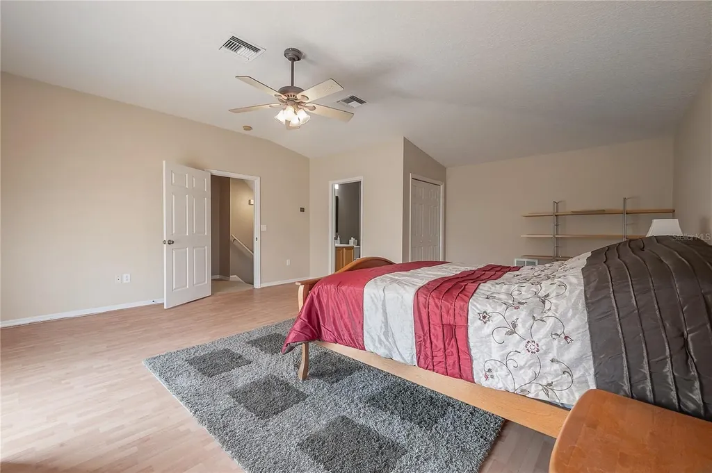 10126 Londonshire Lane Tampa FL 33647
