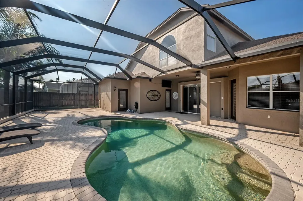 10126 Londonshire Lane Tampa FL 33647