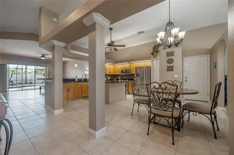 10126 Londonshire Lane Tampa FL 33647