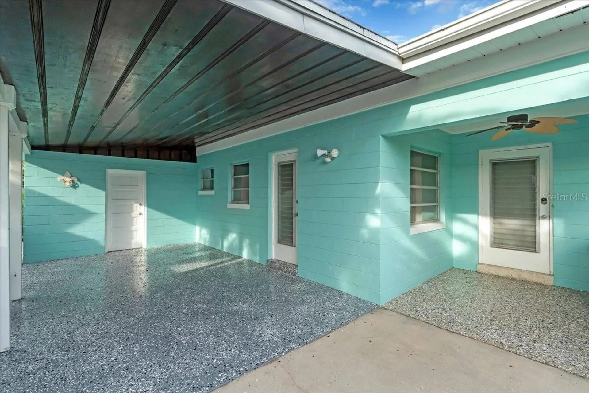 11435 2nd Street E Treasure Island FL 33706