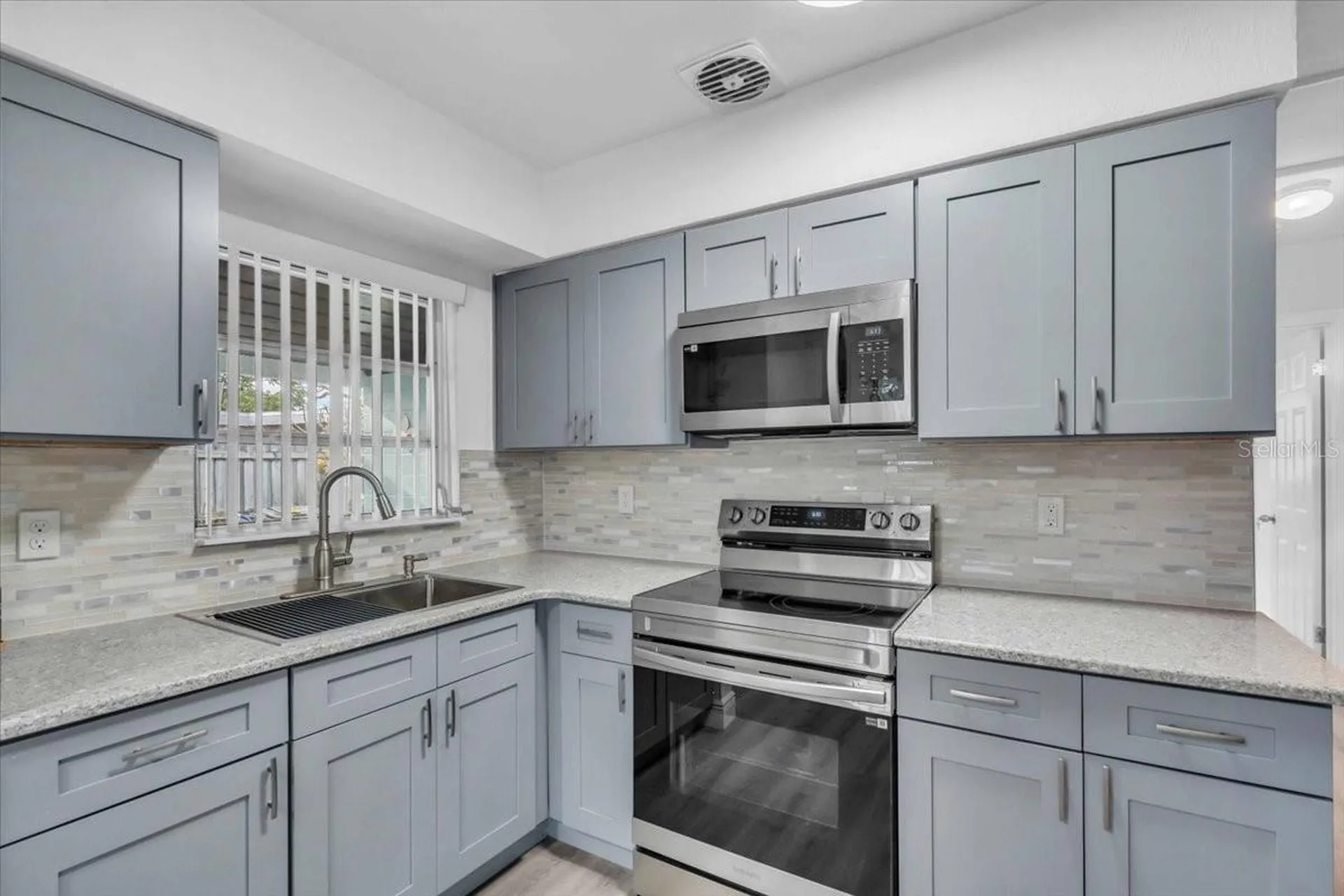11435 2nd Street E Treasure Island FL 33706