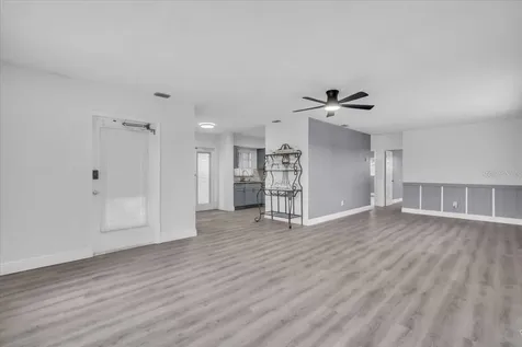 11435 2nd Street E Treasure Island FL 33706