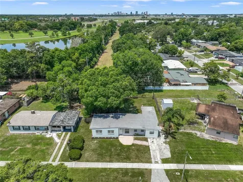 124 Mercado Avenue Orlando FL 32807