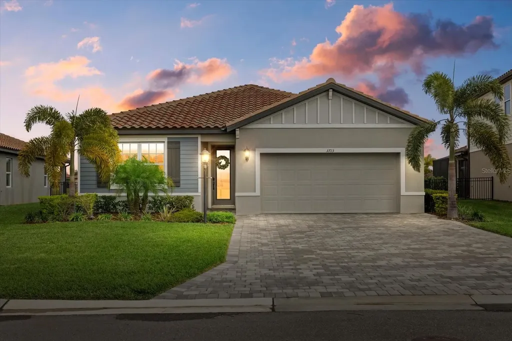 3713 Savanna Palms Court Bradenton FL 34211