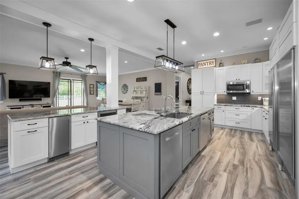 249 Dogwood Trace Tarpon Springs FL 34688