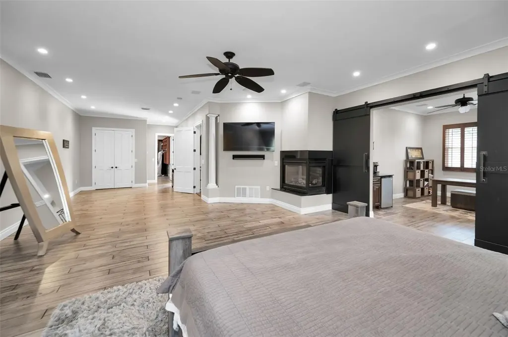 249 Dogwood Trace Tarpon Springs FL 34688