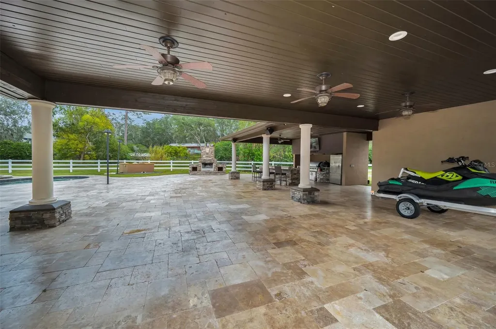 249 Dogwood Trace Tarpon Springs FL 34688