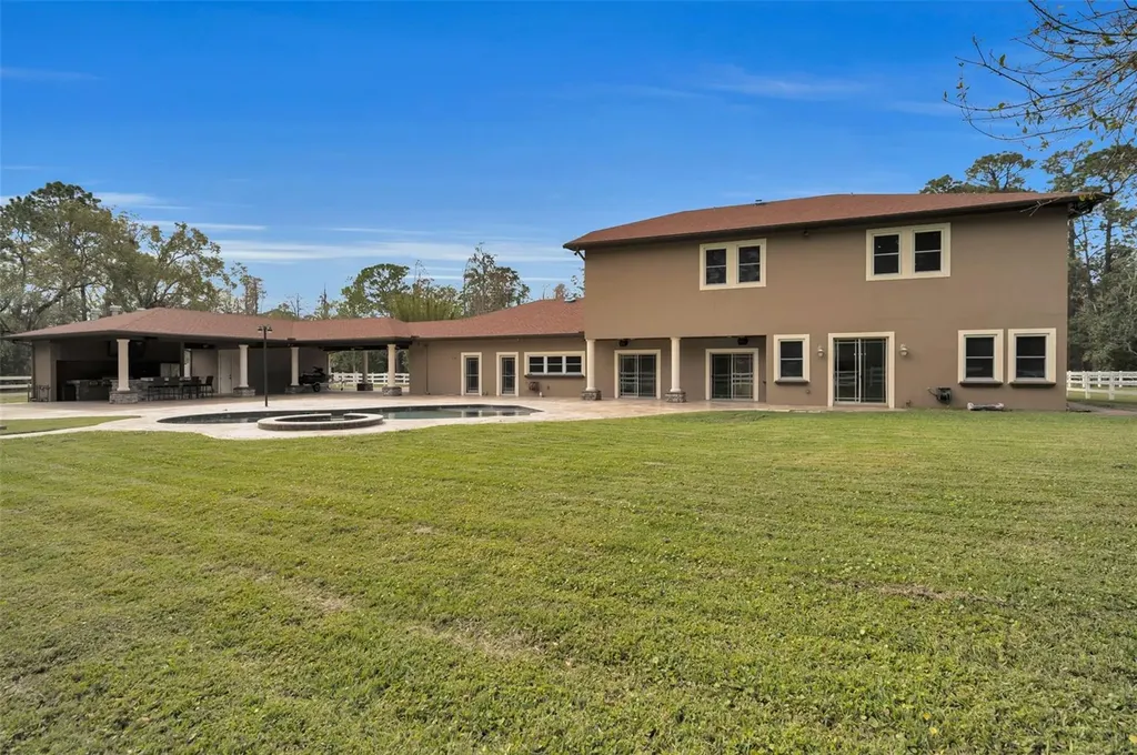 249 Dogwood Trace Tarpon Springs FL 34688