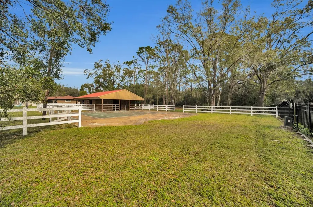 249 Dogwood Trace Tarpon Springs FL 34688