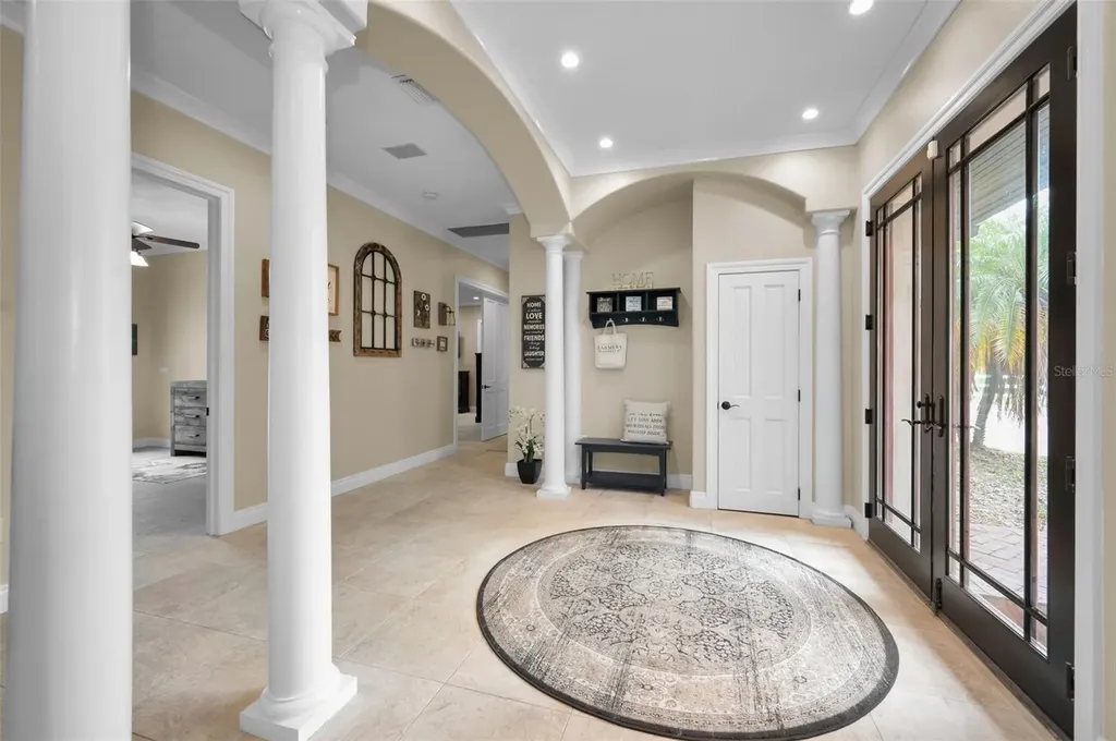 249 Dogwood Trace Tarpon Springs FL 34688