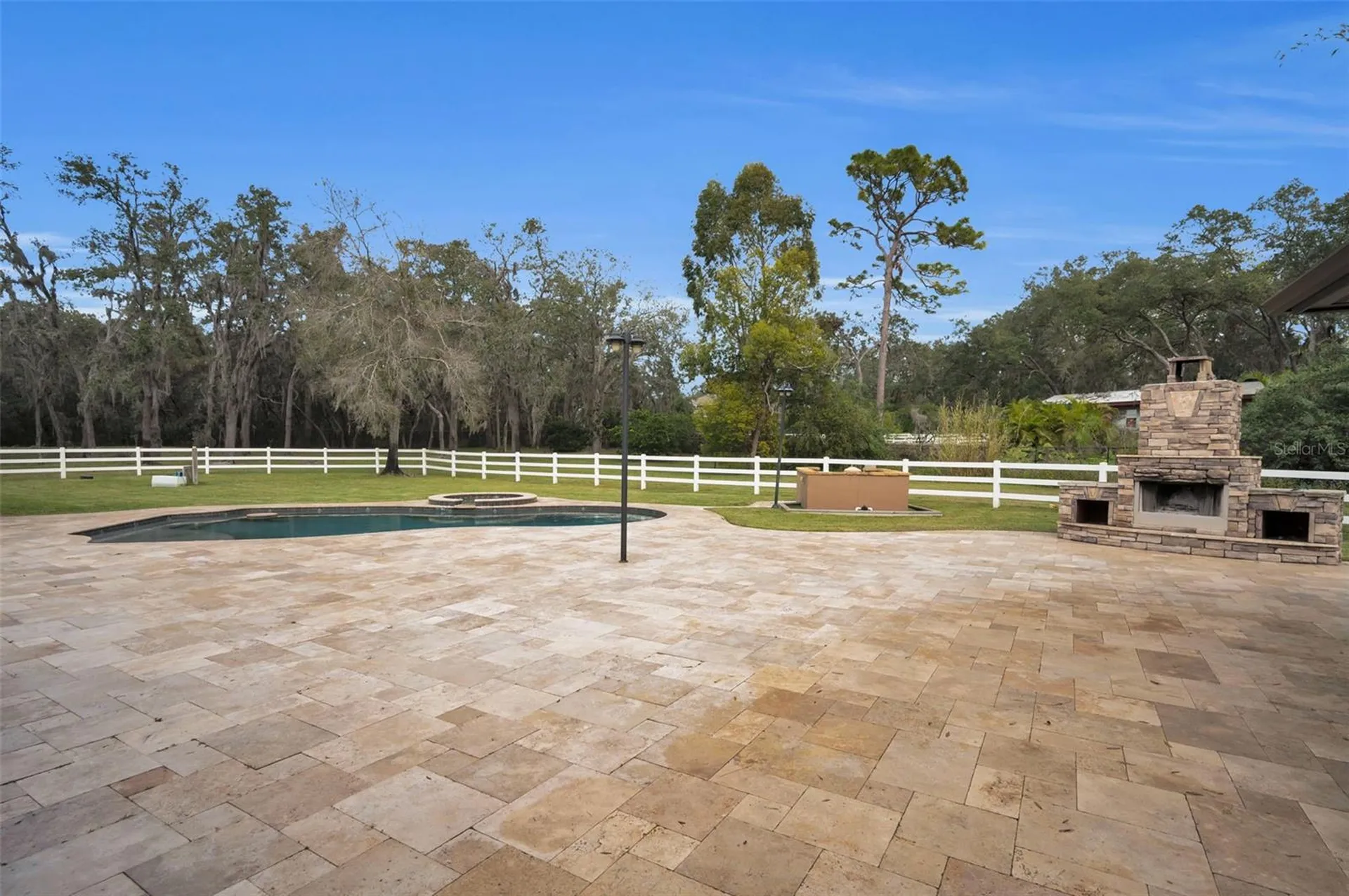 249 Dogwood Trace Tarpon Springs FL 34688