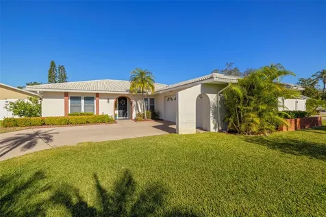 13025 Forest Drive Seminole FL 33776