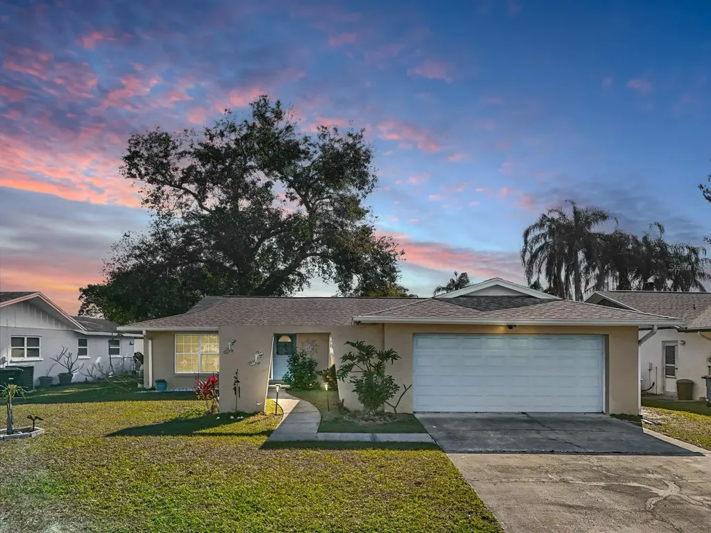 2461 Moore Haven Drive W Clearwater FL 33763