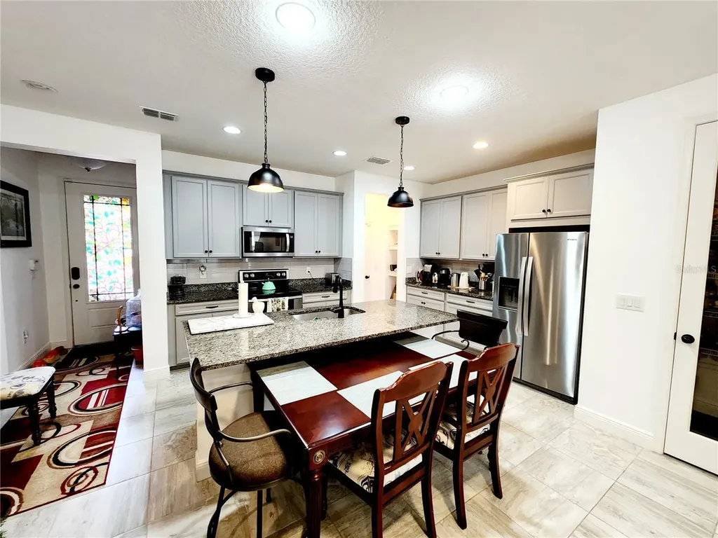 5508 Viola Lee Way Lutz FL 33558